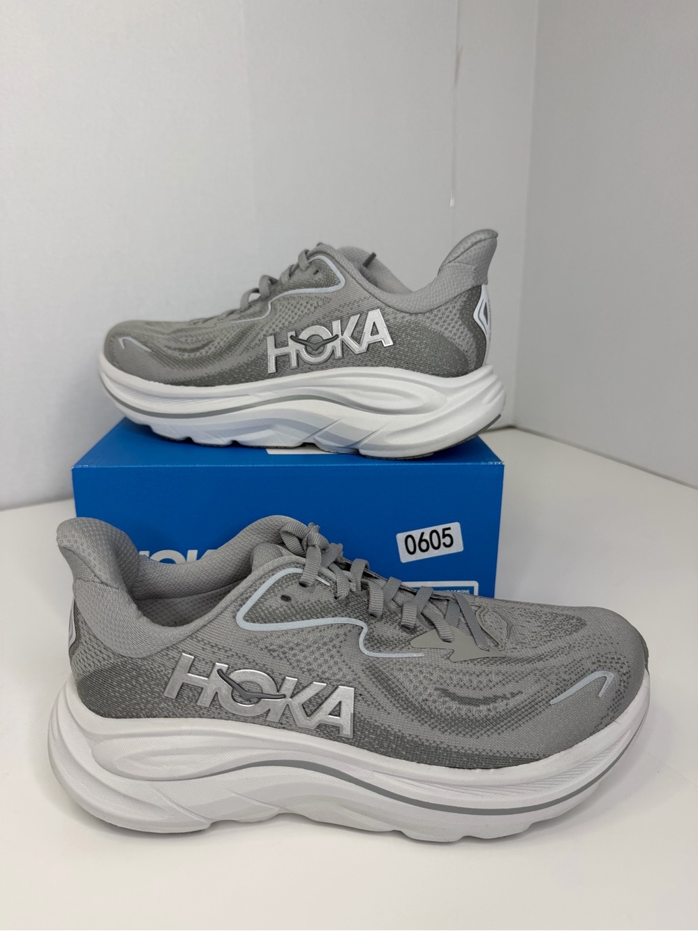 Hoka Clifton 10